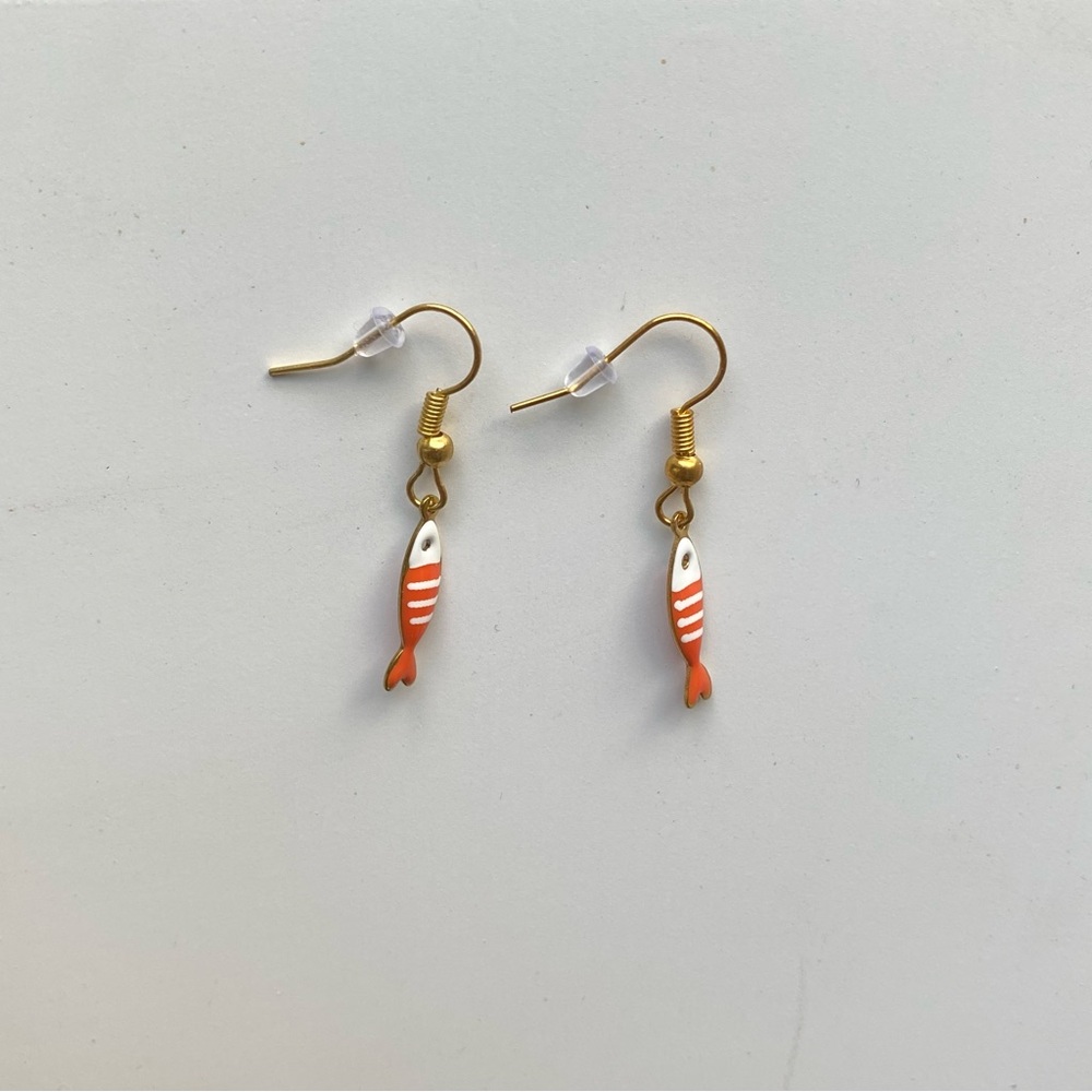 Handmade GOLD STAINLESS STEEL Earrings Striped Sardines Fish Nautical Fairy Cute - Picture 3 of 8